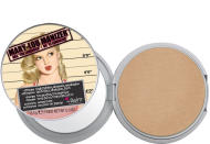 <p><b>Glow factor: Visibly highlighted skin</b> </p><p>The list wouldn’t be complete without a mention of this cult favourite. Not one for the wallflowers, you only require a couple of swipes of this richly pigmented powder to achieve luminous skin. Its warm tone lights up skin without emphasizing pores or fine lines and it’s easy on the wallet too. </p>