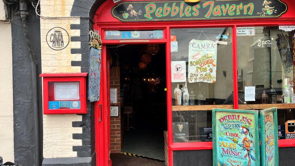 Pebbles Tavern exterior
