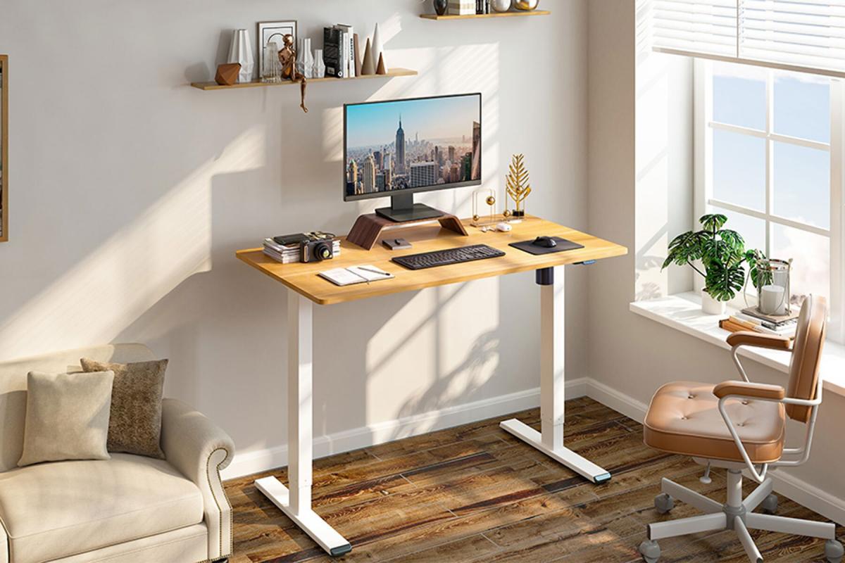 This Modern Standing Desk Transformed My Work-From-Home Experience