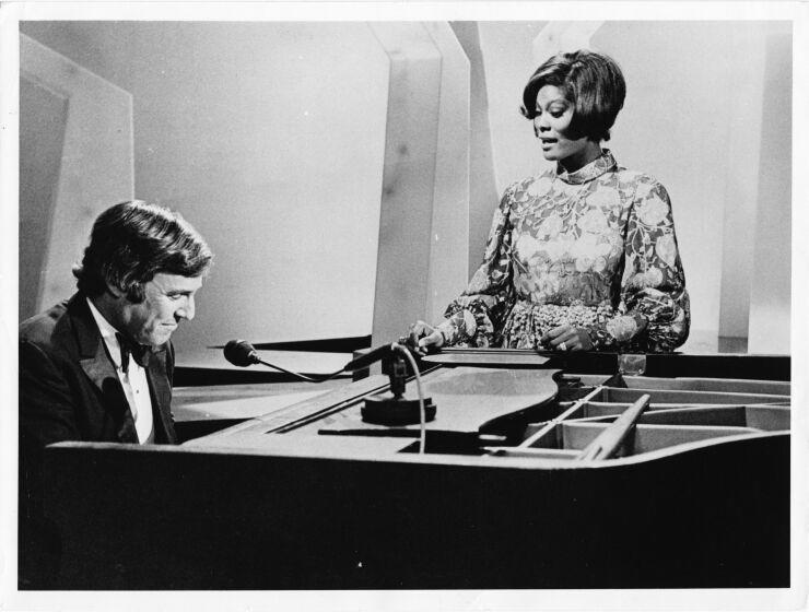 Burt Bacharach and Dionne Warwick, USA, May 5, 1971. (Photo by Gilles Petard/Redferns)