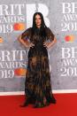 <p>Lily Allen wählte, wie schon Winnie Harlow, ein Kleid mit Blumenmuster. Das bodenlange Dress aus schwarzem Chiffon war über und über mit orangenen Blüten versehen und stammt vom New Yorker Label Coach. (Bild: Steve Finn/WEN) </p>