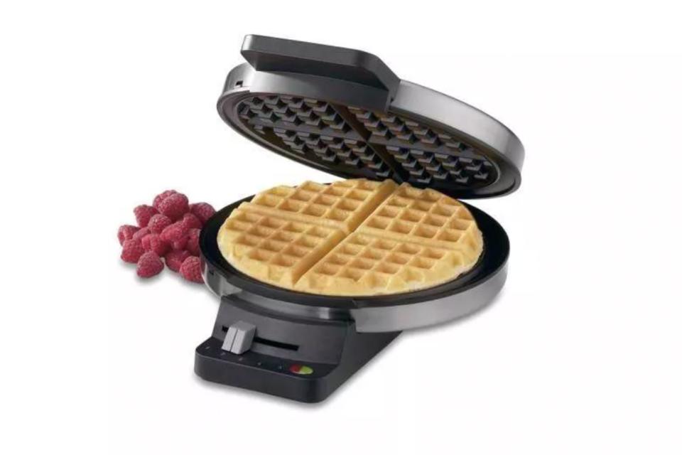 Cuisinart classic waffle maker (was $30, now 33% off)