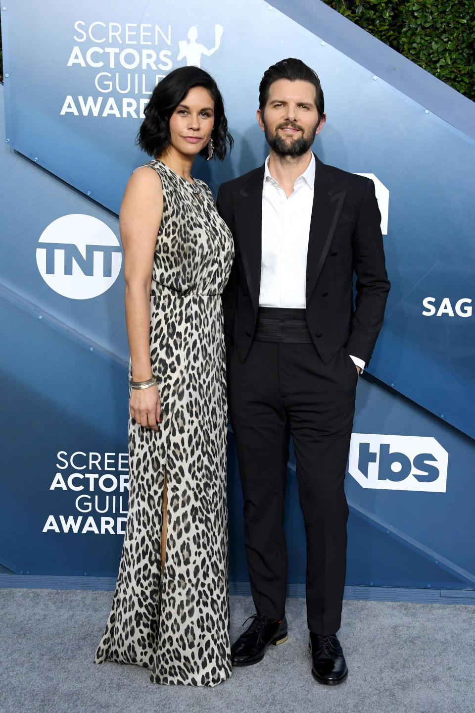 LOS ANGELES, CALIFORNIA - JANUARY 19: (L-R) Naomi Scott and Adam Scott attend the 26th Annual Screen Actors Guild Awards at The Shrine Auditorium on January 19, 2020 in Los Angeles, California. (Photo by Jon Kopaloff/Getty Images)