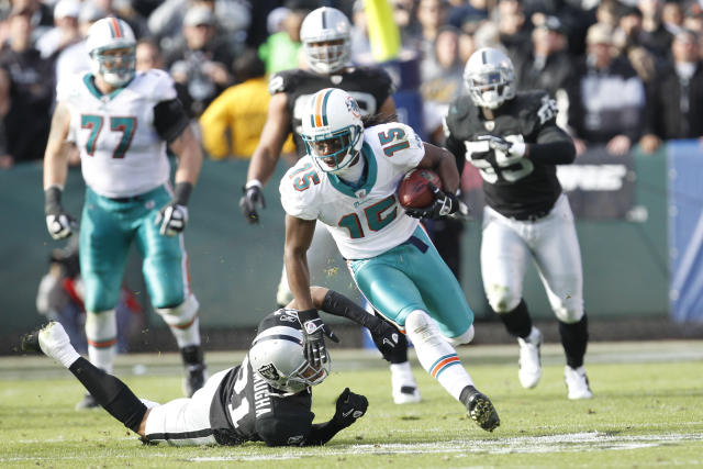 O.J. McDuffie: Dolphins receivers Hill-Waddle on par with Marks Brothers