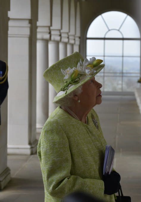 The Queen looked at the names of Australian war dead during her visit on Wednesday. (Buckingham Palace)