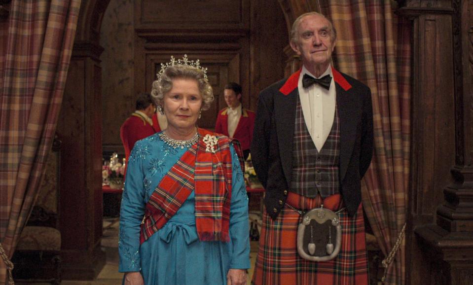 Imelda Staunton and Jonathan Pryce in ‘The Crown’ (©2021 Netflix, Inc.)