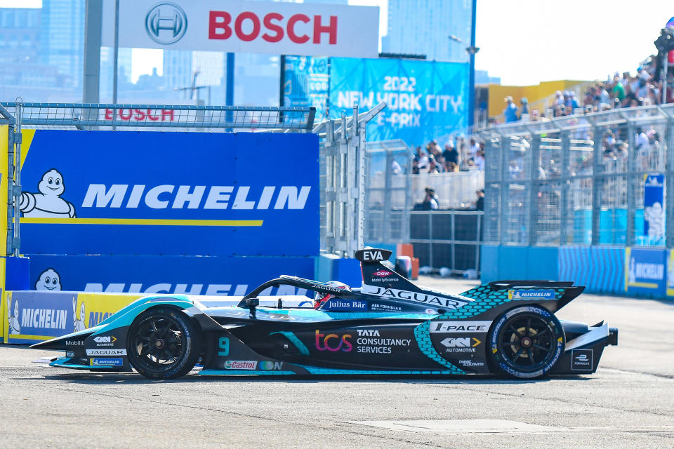 Jul 17, 2022; New York, New York, USA; Mitch Evans (9) in action during the New York City E-Prix racing event at Brooklyn Circuit. Mandatory Credit: John Jones-USA TODAY Sports