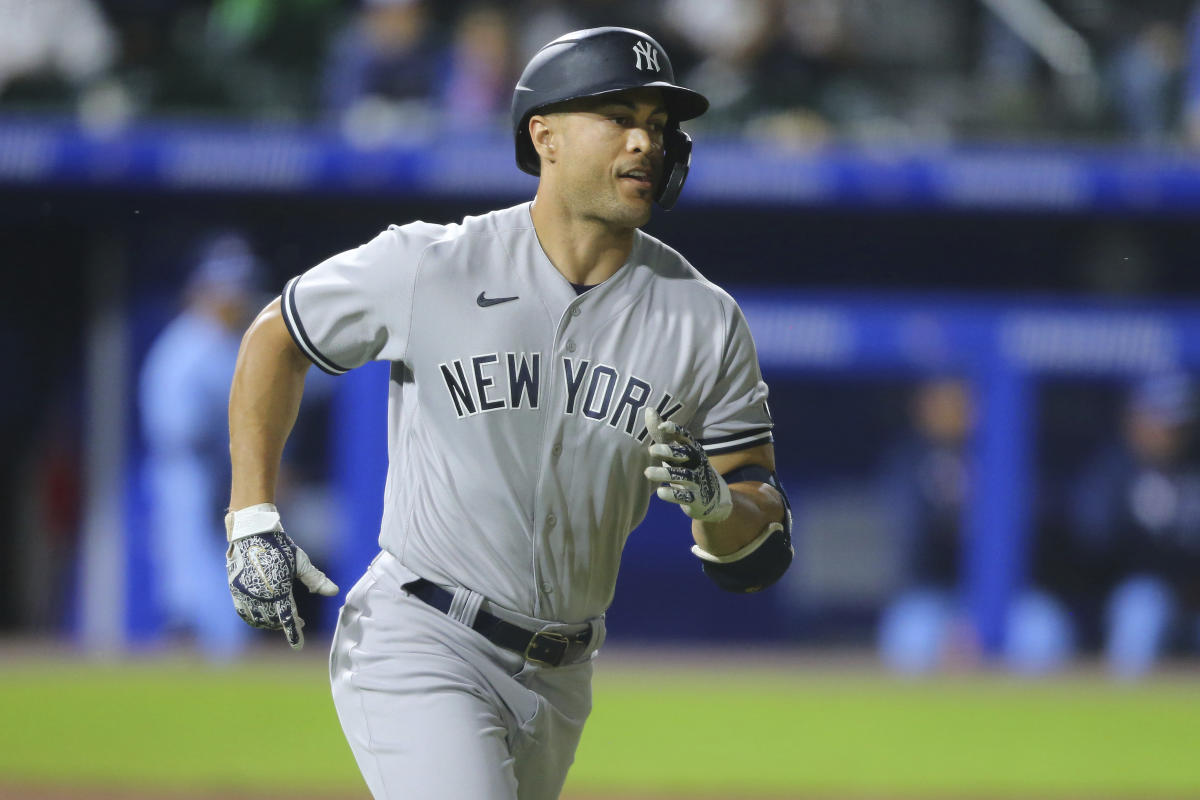 New York Yankees - All the birthday love going out to Gio Urshela