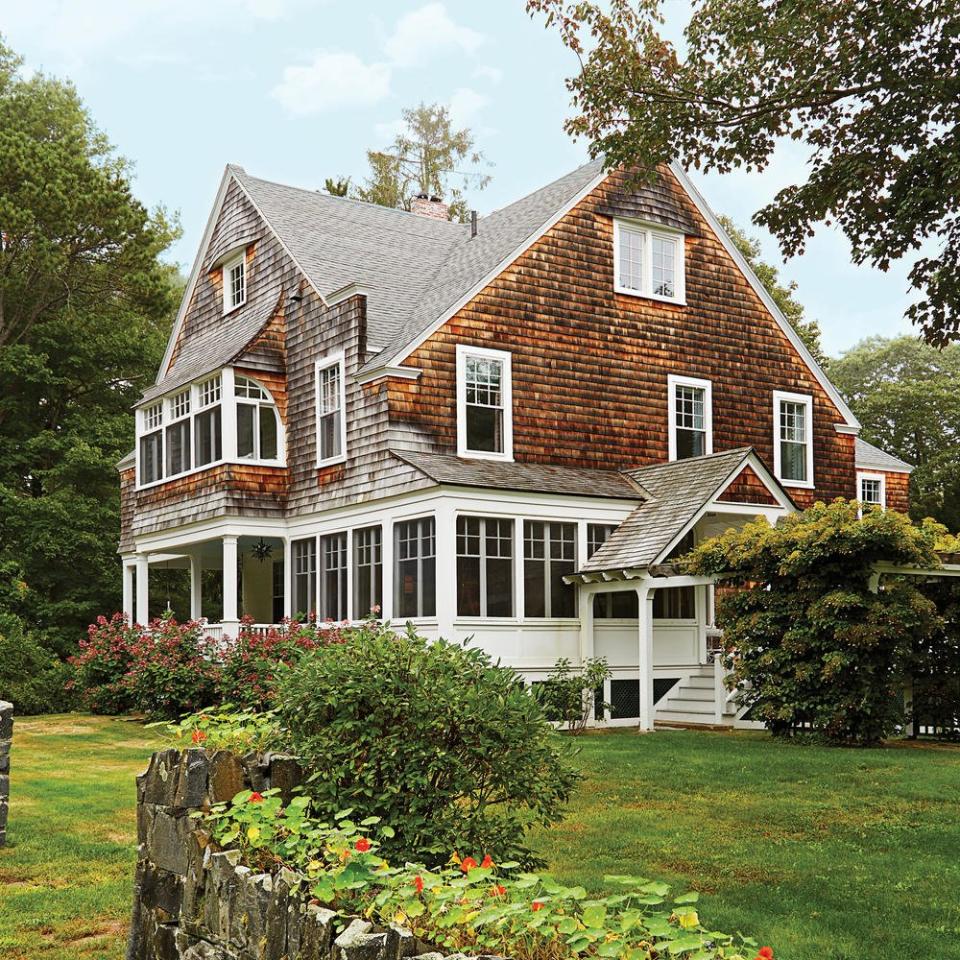 Tour This Colorful, Historic Maine Beach Cottage