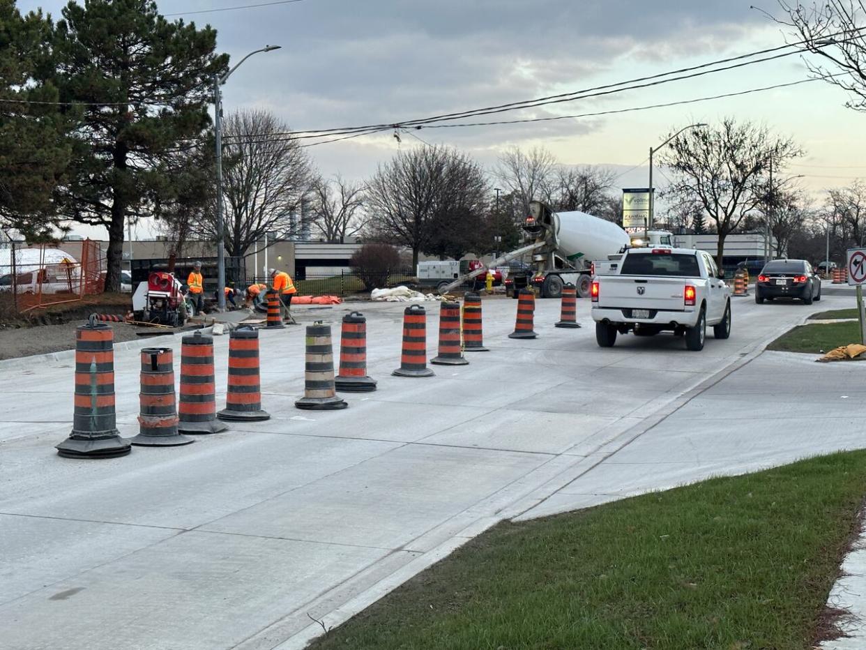 Construction on a section of Sandwich Street between the Ojibway Parkway and Chappell Avenue in a December 2023 file photo. The next phase of construction, from Chappell Avenue to Chewett Street, is set to begin on Monday April 15, 2024.  (Dale Molnar/CBC - image credit)