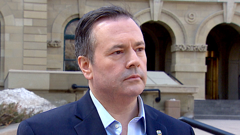 Kenney says UCP supports Saskatchewan challenge against federal carbon tax