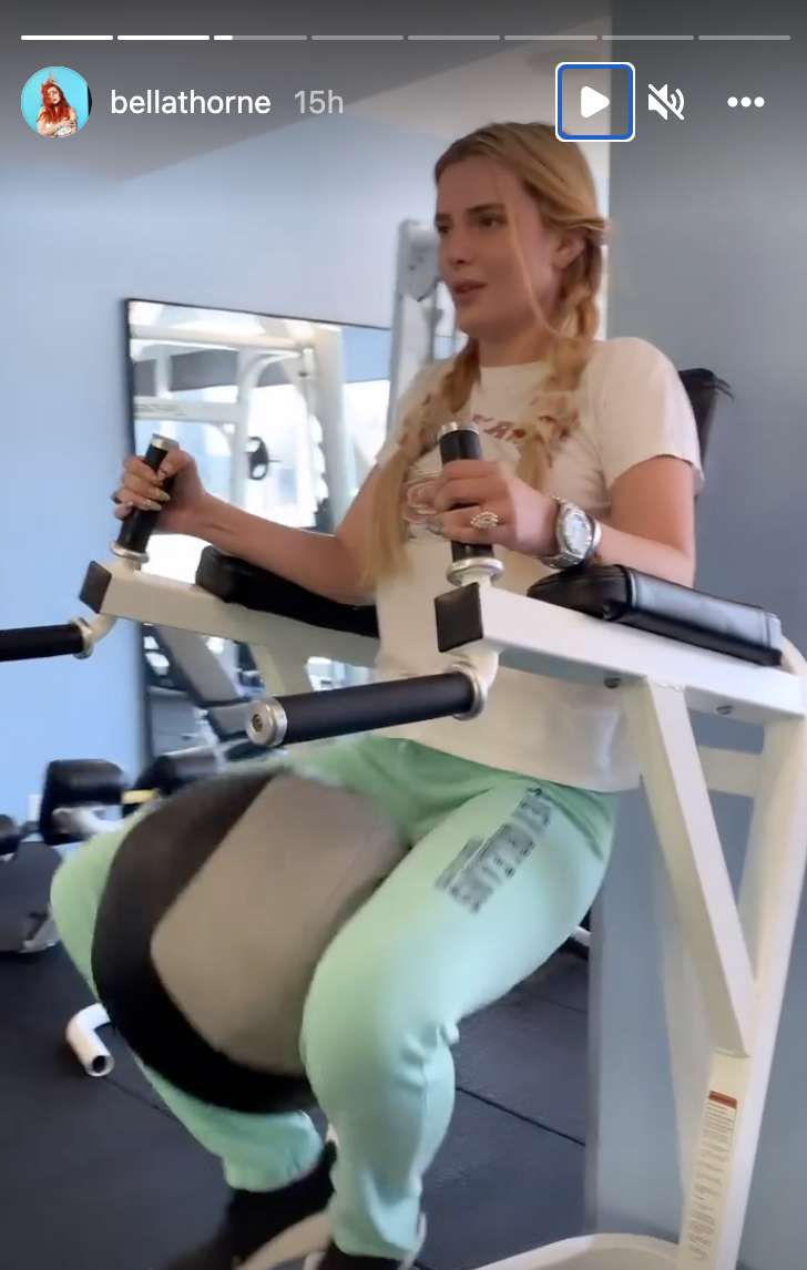 Bella Thorne shares a video of her workout routine. (Photo: Bella Thorne/Instagram)