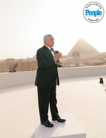 <p>Bottega 53</p> Dr. Zahi Hawass.