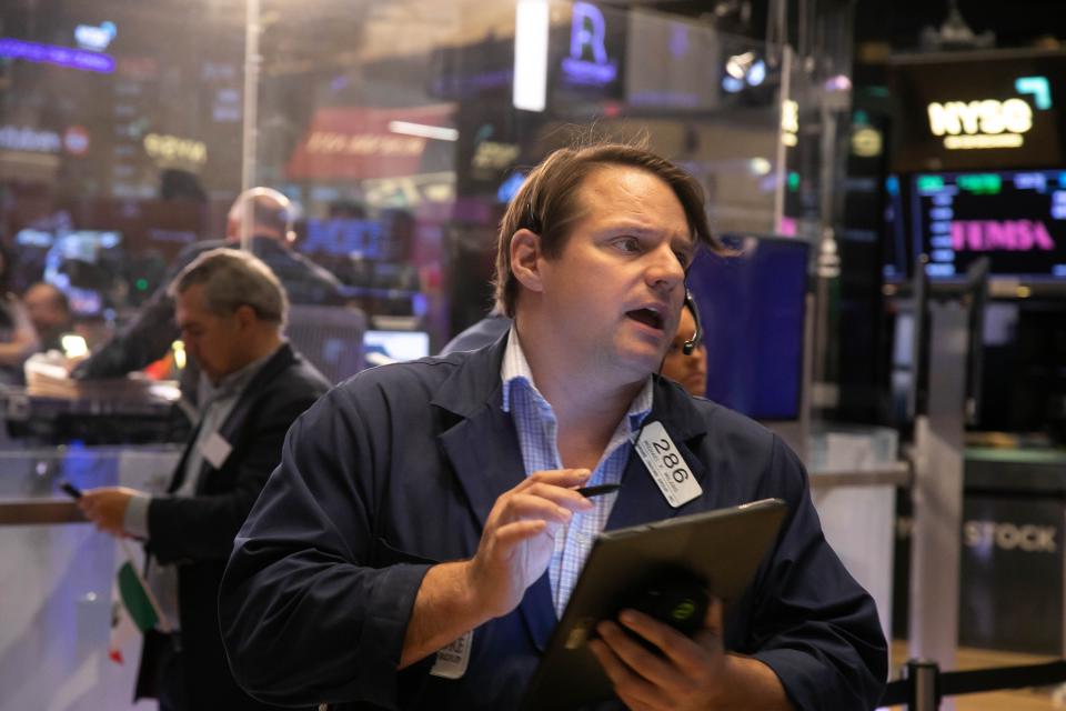 Traders work on the floor of the New York Stock Exchange in New York, the United States, on May 3, 2024. U.S. stocks ended higher on Friday. The Dow Jones Industrial Average rose 450.02 points, or 1.18 percent, to 38,675.68. The S&P 500 added 63.59 points, or 1.26 percent, to 5,127.79. The Nasdaq Composite Index increased by 315.37 points, or 1.99 percent, to 16,156.33. (Photo by Michael Nagle/Xinhua via Getty Images)