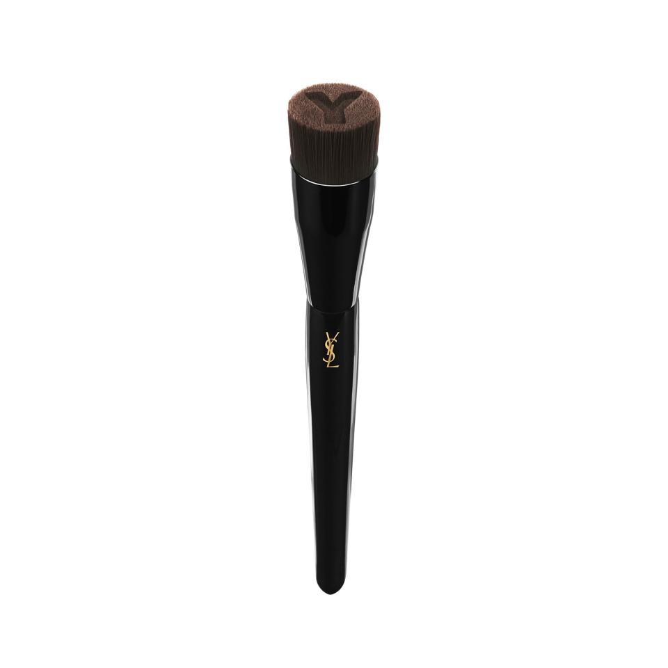 Best Brush for Liquid Foundation