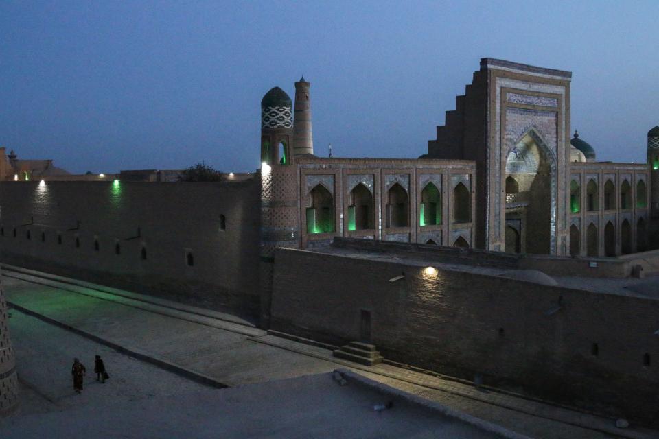 A photo taken on September 28, 2018 shows a general view of a mosque in the city of Khiva in western Uzbekistan.