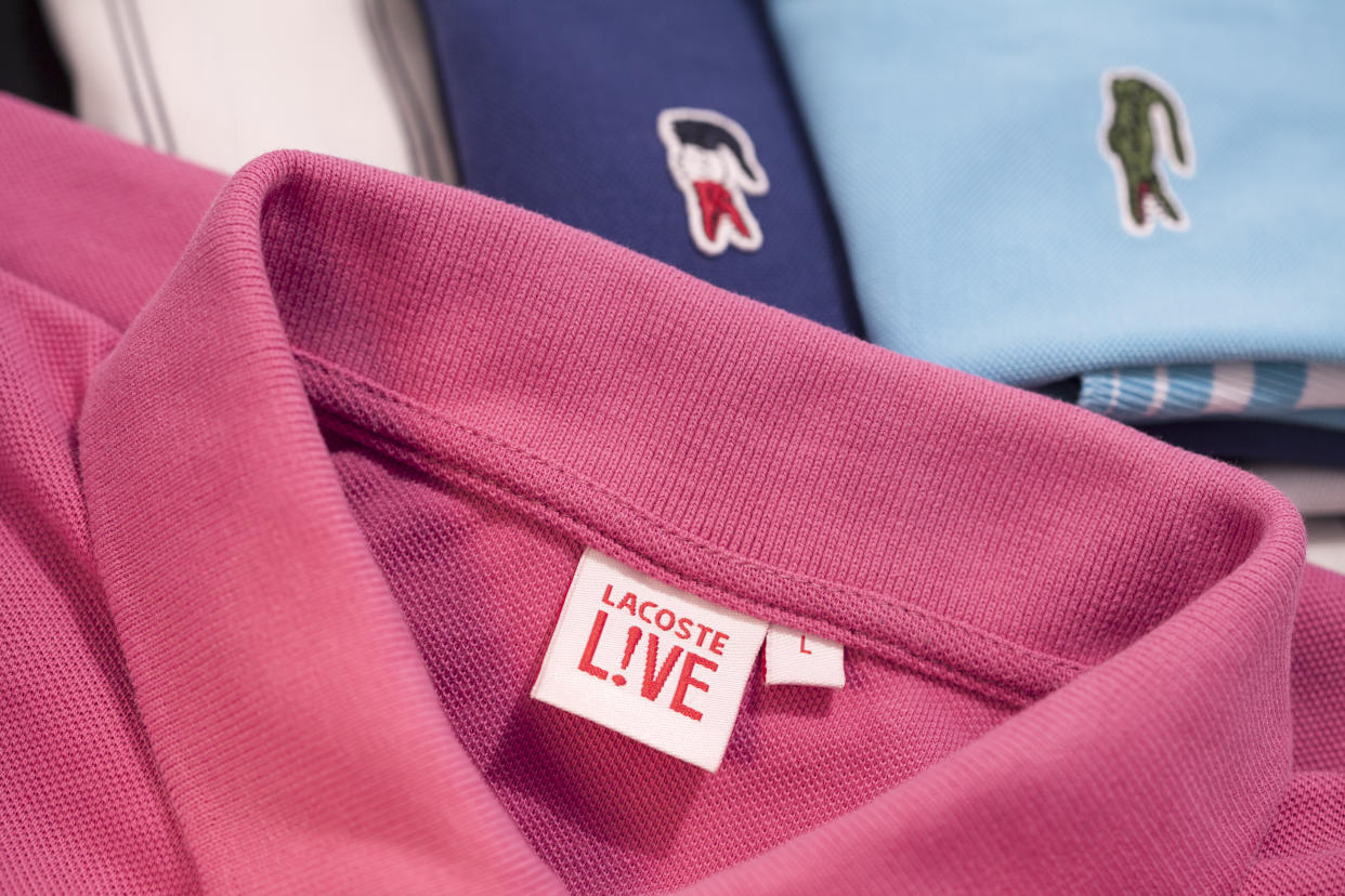 Lacoste y Tommy Hilfiger se avientan al Buen Fin con ofertas muy atractivas. Foto: Getty Images. 