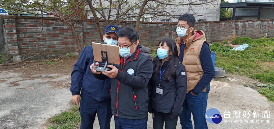 「桃警無人機警隊」，利用無人機的空拍制高視野，進而規劃相關疏導勤務