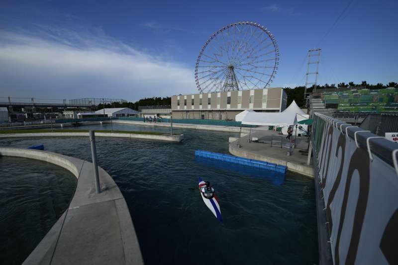 2021日本東京奧運：舉行輕艇和划船賽事的水之森水上競技場（AP）