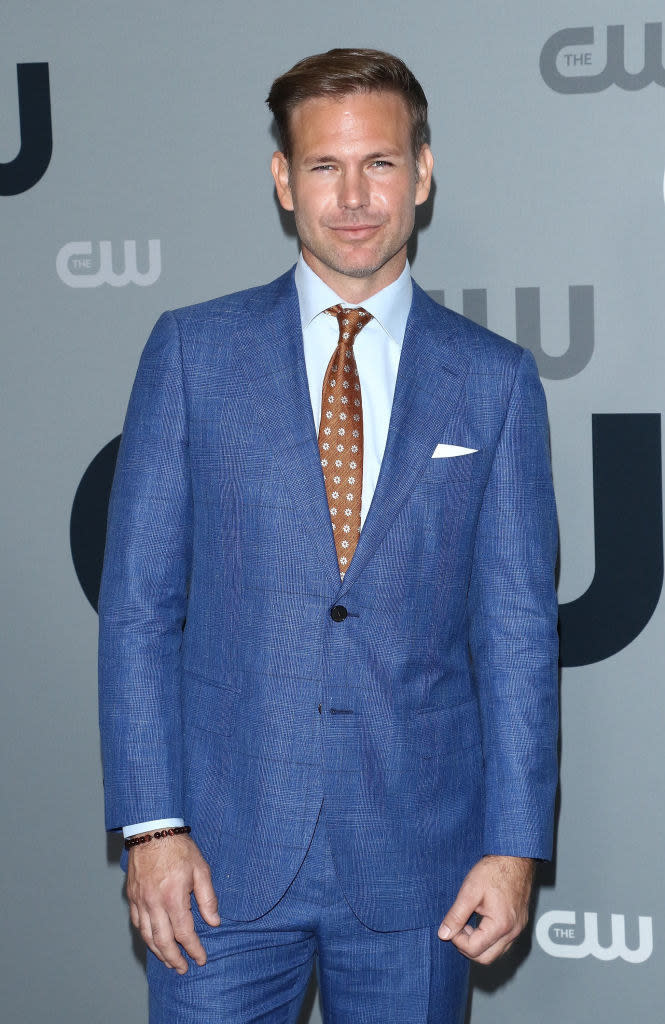 Matthew Davis on the red carpet