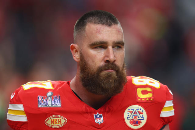 Travis Kelce salary: How much money did Travis Kelce make this season -  Yahoo Sports