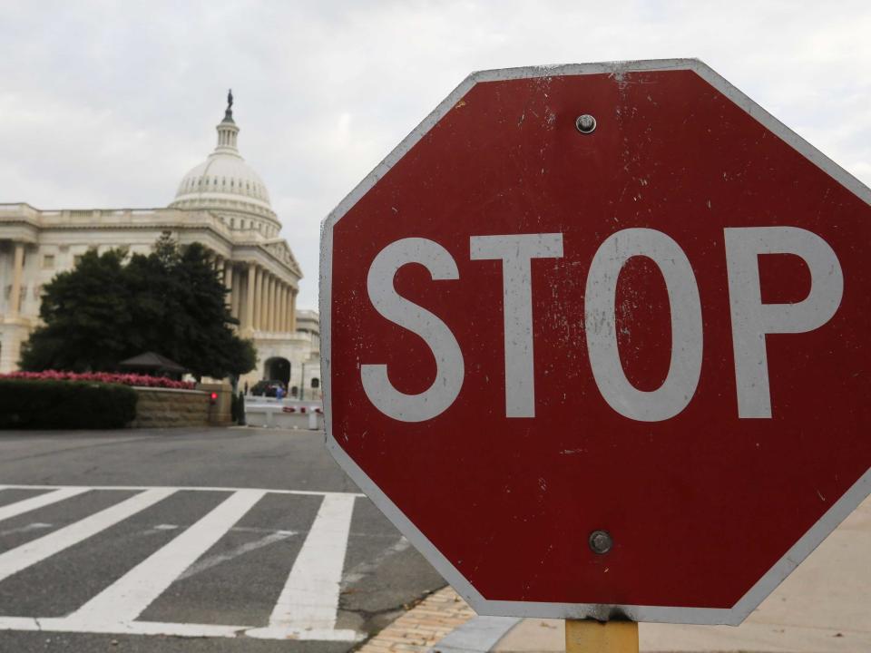 washington capitol stop sign