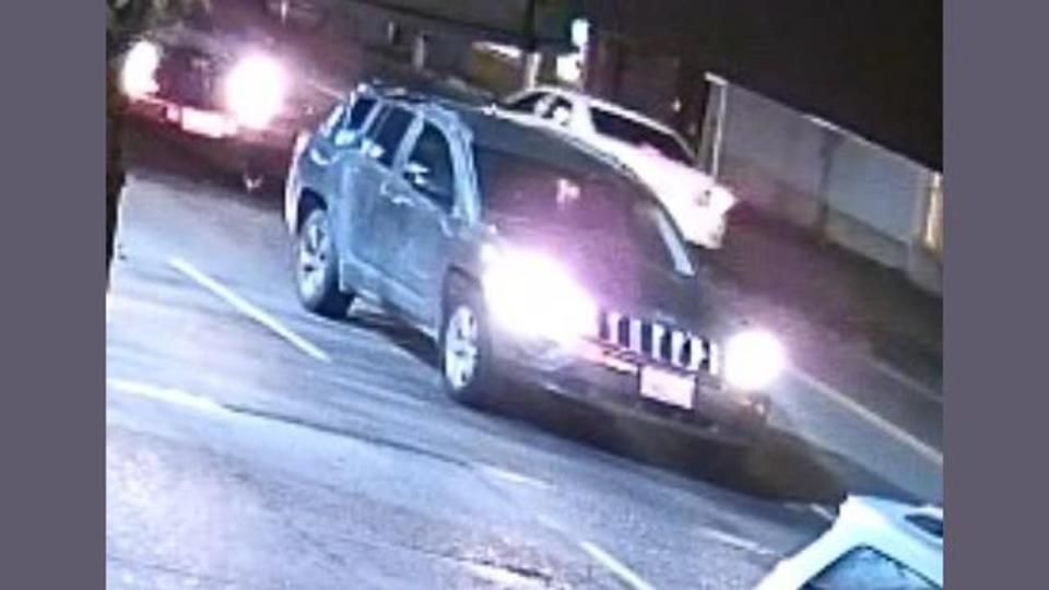 <div>"The suspect vehicle is described as a silver, 2007-2016 Jeep Compass with front-end damage to the grill and hood. "</div> <strong>(King County Sheriff's Office)</strong>