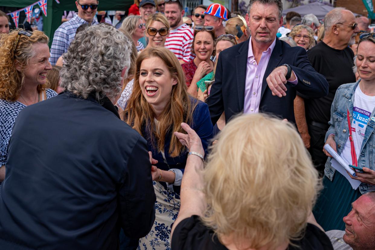 Princess Beatrice meets people in the crowd (Getty)