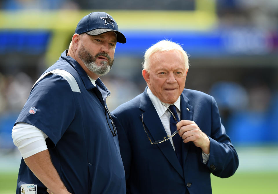 INGLEWOOD, CA - SEPTEMBER 19: Cowboys head coach Mike McCarthy and Cowboys owner Jerry Jones talk on the field during an NFL game between the Dallas Cowboys and the Los Angeles Chargers on September 19, 2021, at SoFi Stadium in Inglewood, CA. (Photo by Chris Williams/Icon Sportswire via Getty Images)