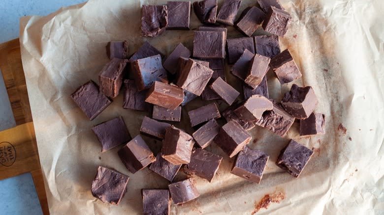 Quick 2-Ingredient Fudge