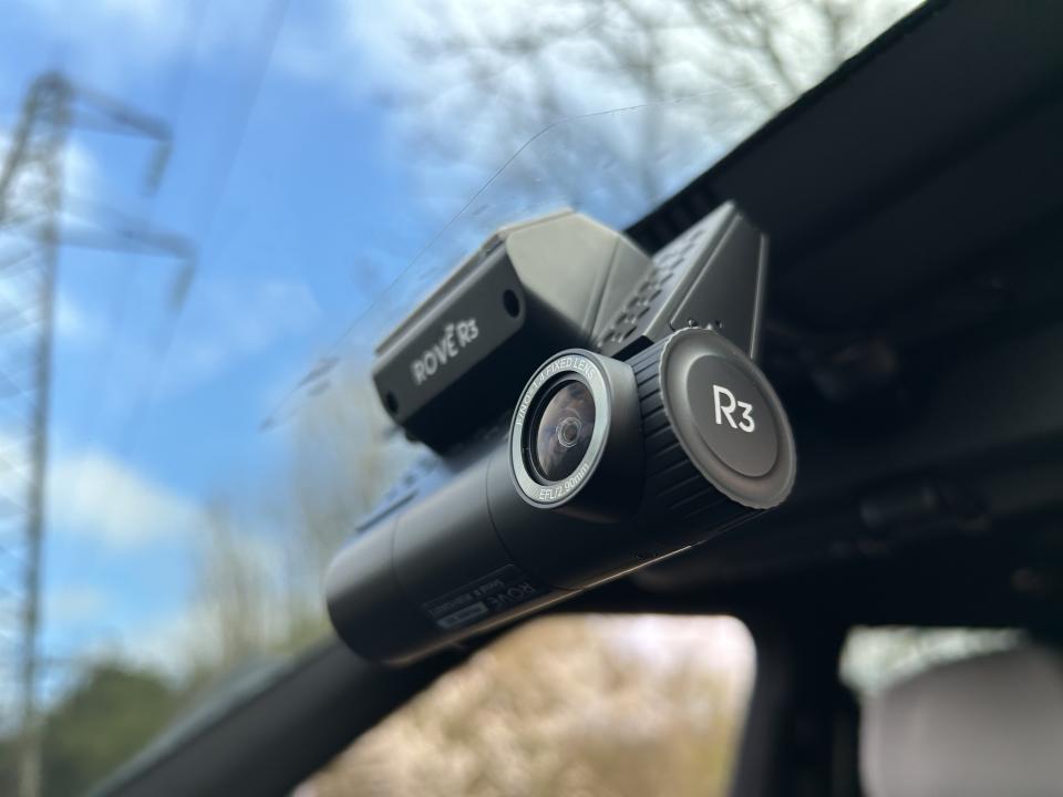 Rove R3 Dash Cam