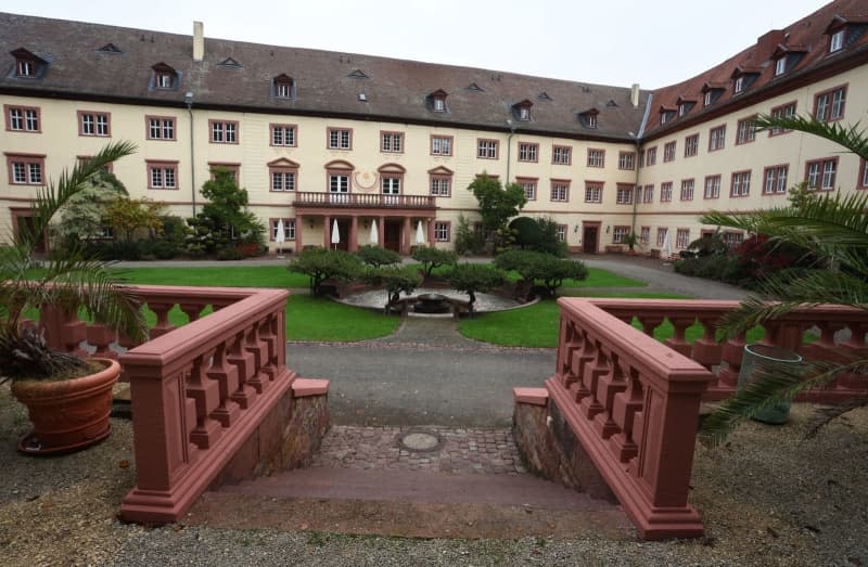 View of the courtyard of Triefenstein monastery, seat of the Christusträger Brotherhood. Karl-Josef Hildenbrand/dpa