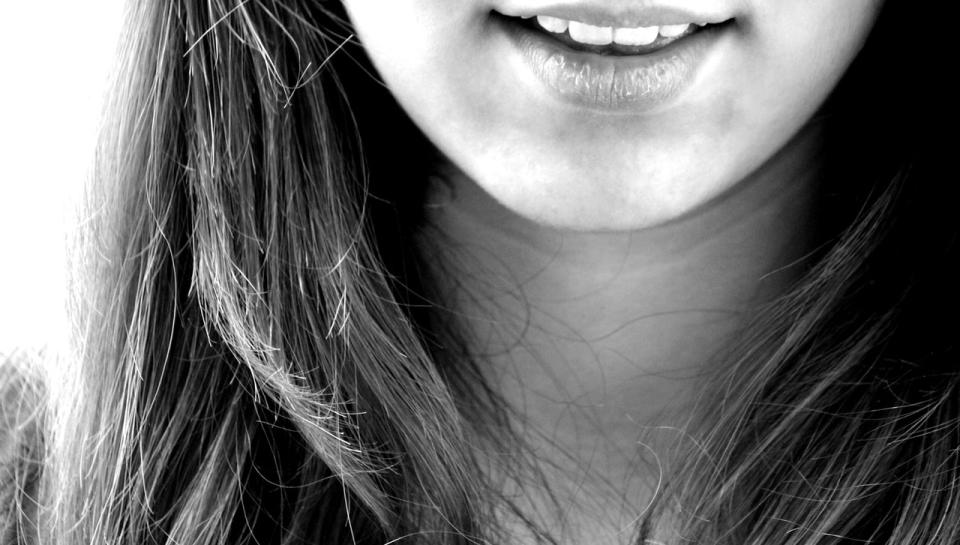 Could grinding your teeth be more serious than you think? [Photo: Lum3n.com via Pexels]