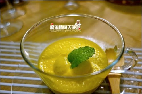 《捷運板南線/市政府站美食》屋頂上的貓食堂(貓私廚)．台北最難訂位的無菜單料理