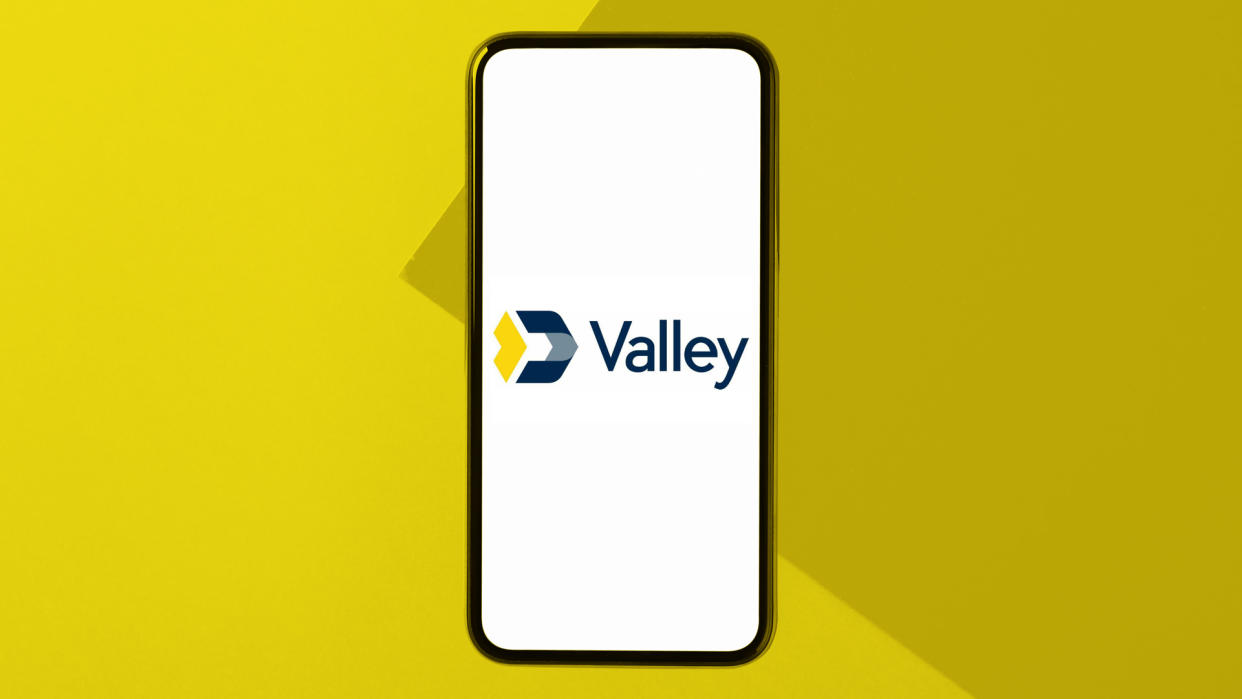 Valley National Bank review