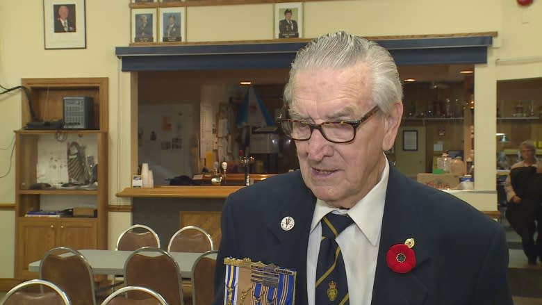 Windsor community mourns loss of WWII veteran Larry Costello