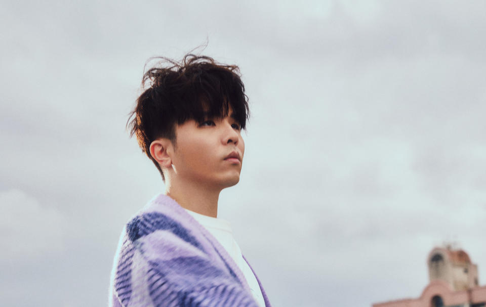 小宇去年推出的《無視》，以「記憶」為概念串起整張專輯，入圍本屆金曲獎最佳作曲人。（華納音樂提供）