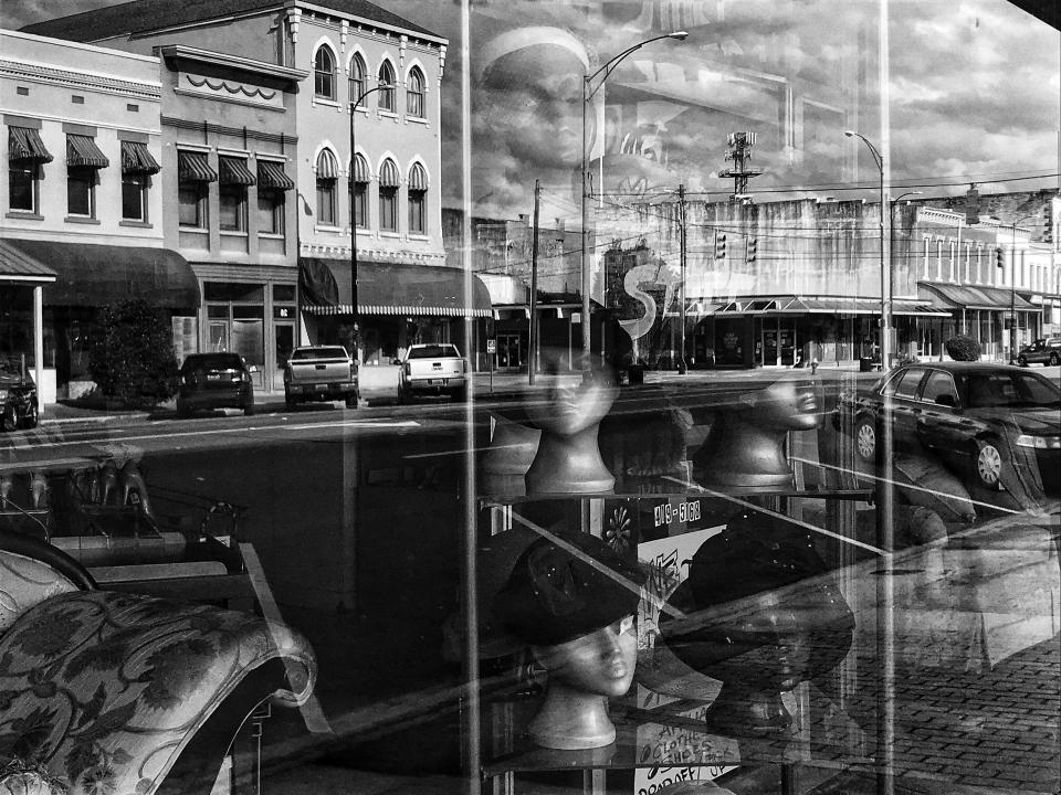 <p>Mannequins in a store window in downtown Selma, Ala., where many storefronts are empty. (Photo: Holly Bailey/Yahoo News) </p>