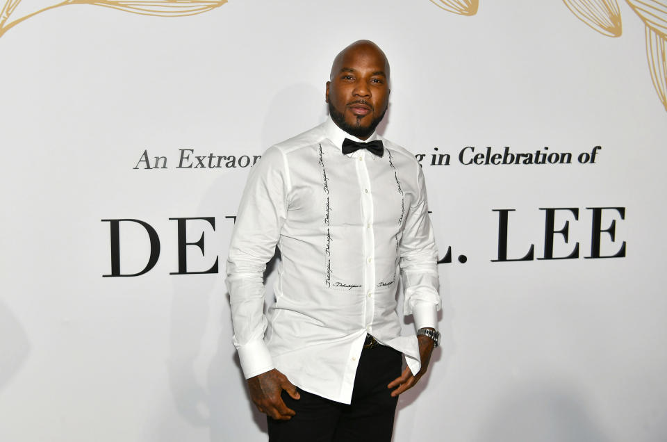 Jeezy in white shirt and bowtie