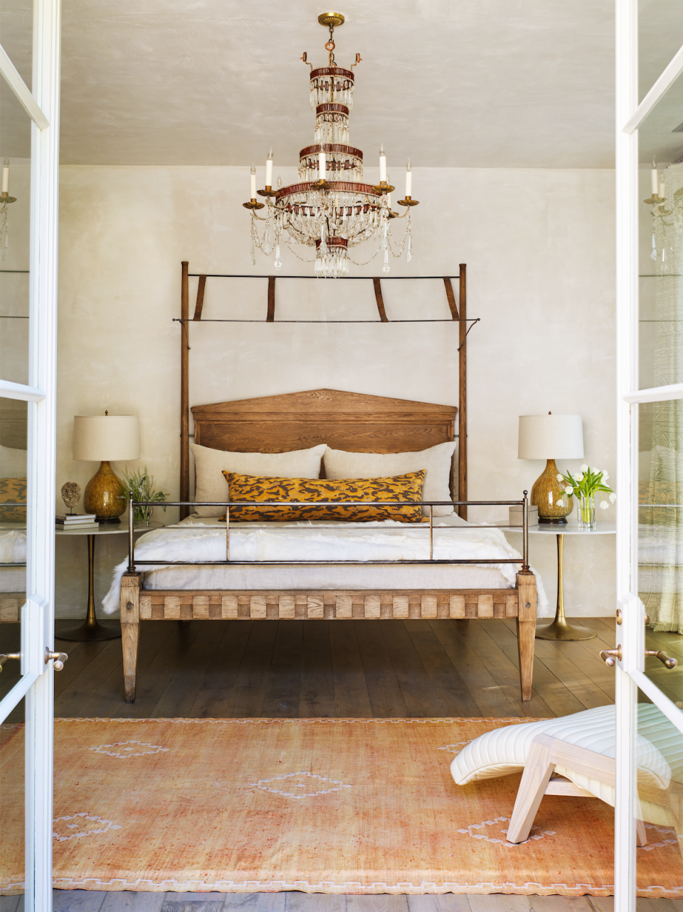 30 Minimalist Bedrooms That Prove You Don't Have to Sacrifice Style