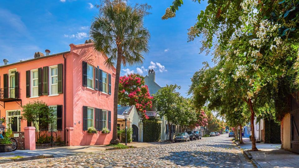 Charleston-South-Carolina-Best-Vacation-Spots-for-Couples