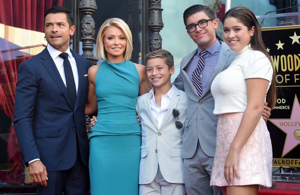 Kelly Ripa, husband Mark Consuelos, daughter Lola Consuelos, sons Michael Consuelos and Joaquin Consuelos in 2015.