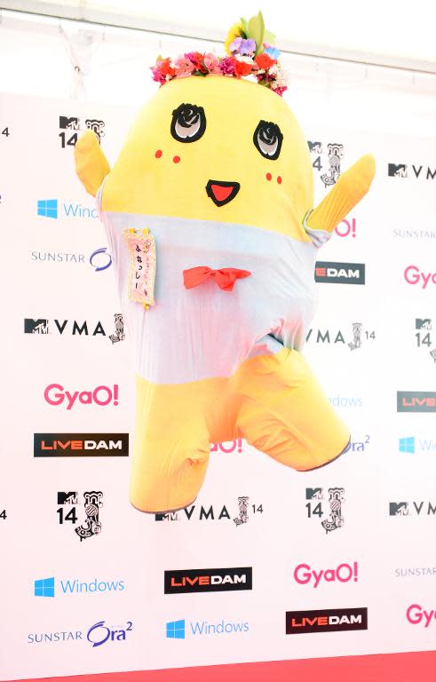 Japanese character Funassyi -- who worships Aerosmith and Ozzy Osbourne -- attended the 2014 MTV Video Music Awards in Urayasu