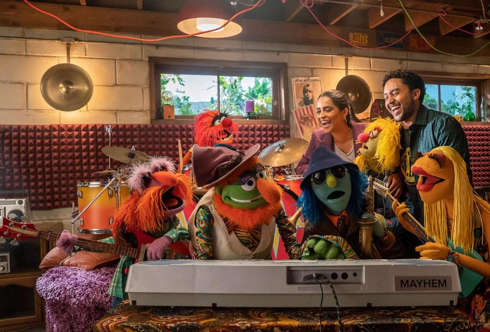 THE MUPPETS MAYHEM -  “Track 1: Can You Picture That?” (Disney/Mitch Haaseth) ZOOT, DR. TEETH, FLOYD PEPPER, ANIMAL, JANICE, LIPS