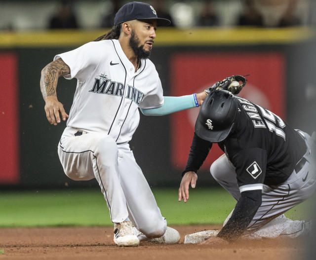 Logan Gilbert masterful as Mariners shut out White Sox