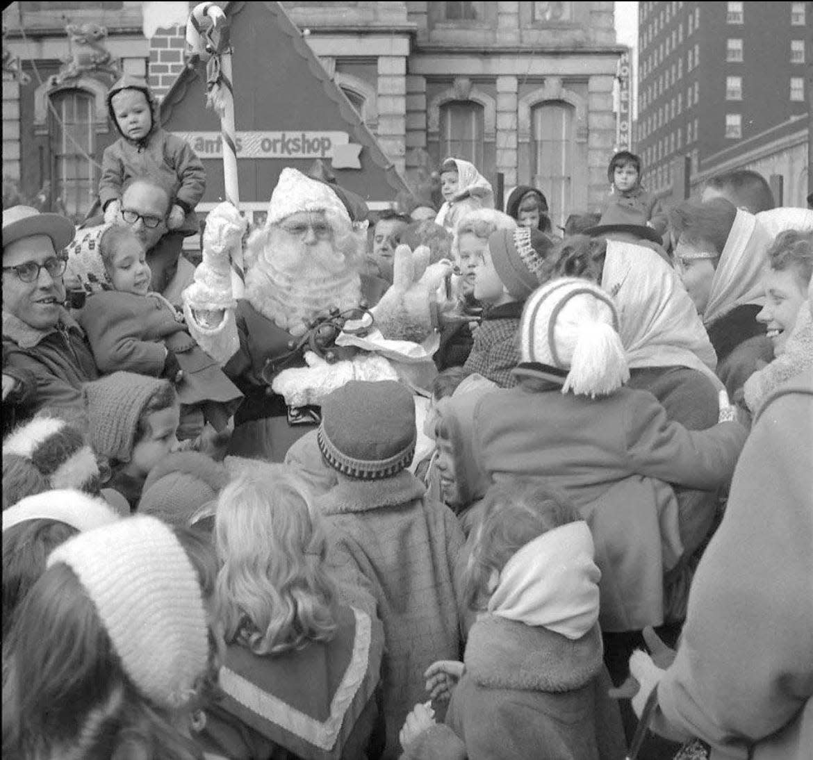 In the days before Christmas in the 1950s and 1960s, downtown Canton filled with holiday shoppers headed to department stores and shops in the center of the city.