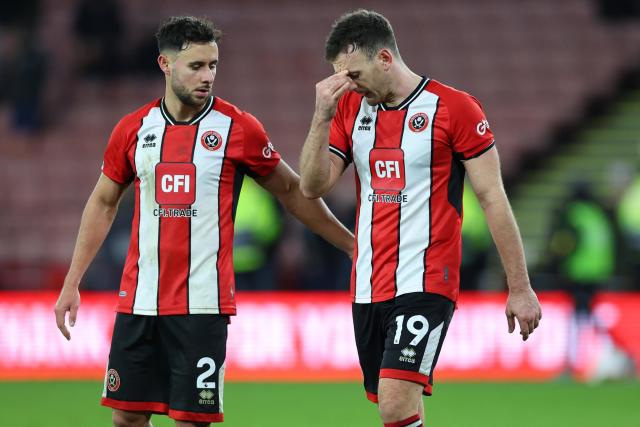 Paul Heckingbottom faces Sheffield United salvage job as fans lay bare  Blades' shortcomings