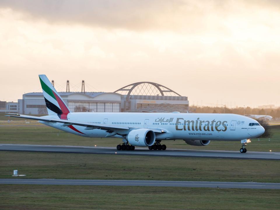 Emirates Boeing 777-300