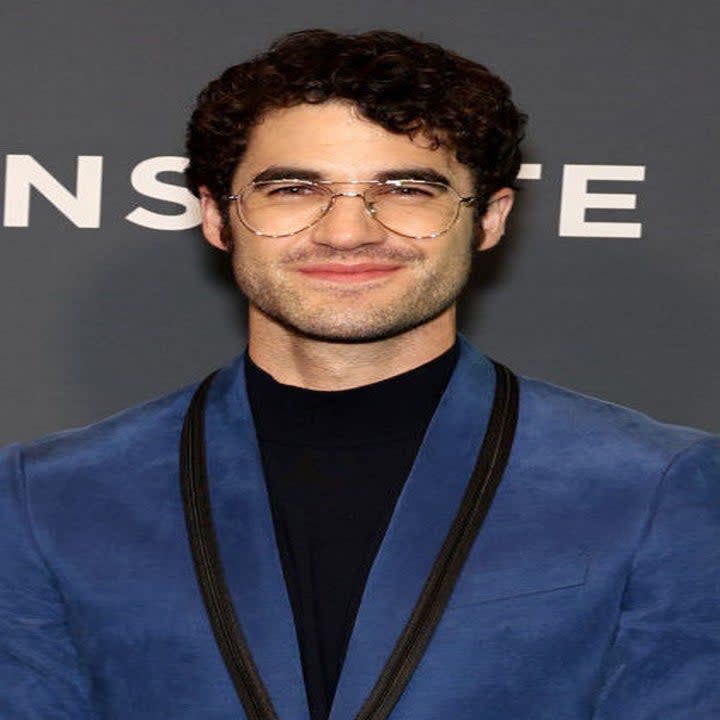 close of darren