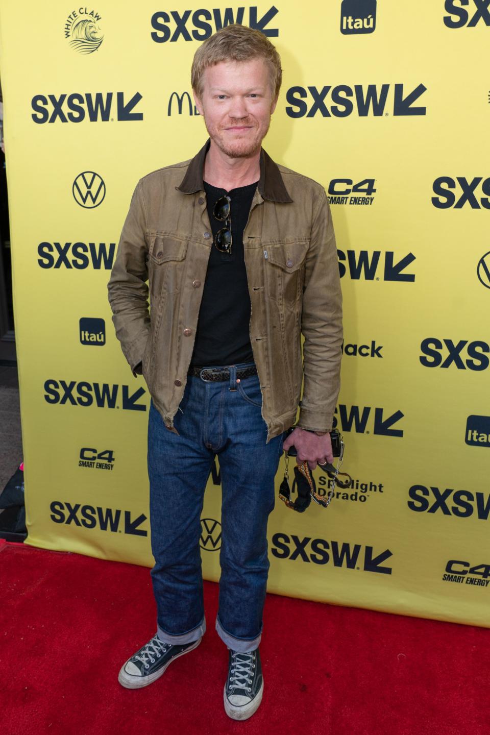 Jesse Plemons’ Weight Loss See ‘Love and Death’ Actor’s Body